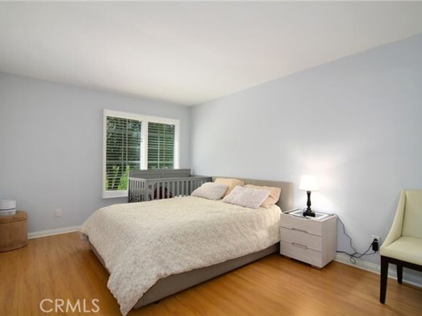 5530 Owensmouth Avenue 123, Woodland Hills (los Angeles) CA 91367