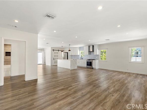 5619 Bellingham Avenue, Valley Village CA 91607