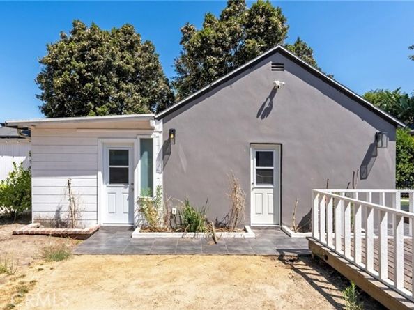 5619 Bellingham Avenue, Valley Village CA 91607