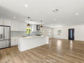 5619 Bellingham Avenue, Valley Village CA 91607