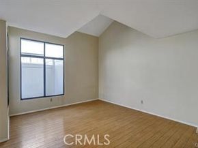 16857 San Fernando Mission Boulevard 7, Granada Hills (los Angeles) CA 91344