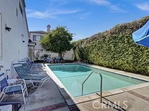 16857 San Fernando Mission Boulevard 7, Granada Hills (los Angeles) CA 91344