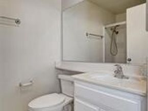16857 San Fernando Mission Boulevard 7, Granada Hills (los Angeles) CA 91344