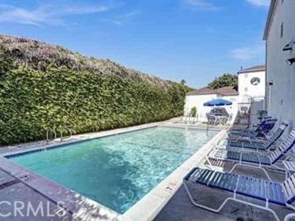 16857 San Fernando Mission Boulevard 7, Granada Hills (los Angeles) CA 91344