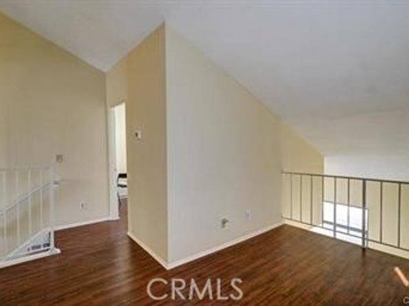 16857 San Fernando Mission Boulevard 7, Granada Hills (los Angeles) CA 91344