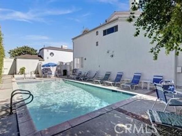 16857 San Fernando Mission Boulevard 7, Granada Hills (los Angeles) CA 91344