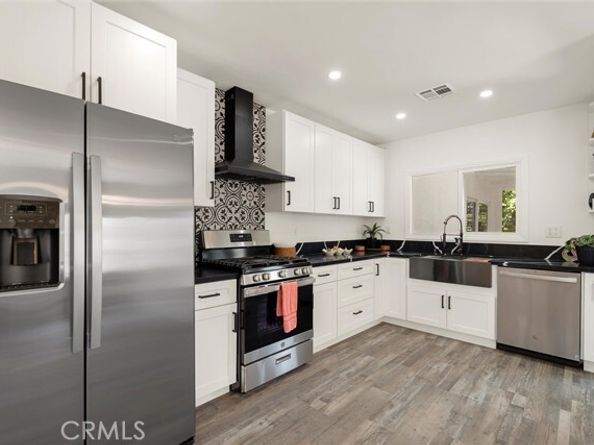 6616 Vesper Avenue, Van Nuys (los Angeles) CA 91405