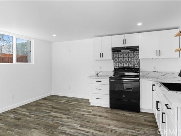 6616 Vesper Avenue, Van Nuys (los Angeles) CA 91405