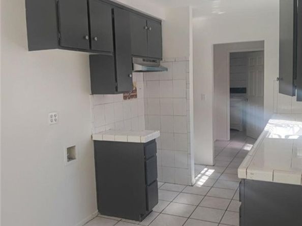 13110 Pinney Street, Pacoima (los Angeles) CA 91331