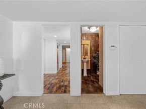 5339 Newcastle Avenue 112, Encino (los Angeles) CA 91316