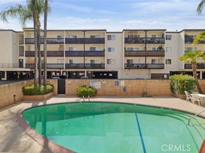 5339 Newcastle Avenue 112, Encino (los Angeles) CA 91316