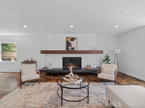 5339 Newcastle Avenue 112, Encino (los Angeles) CA 91316