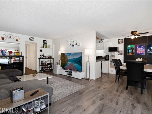 10757 Hortense Street 102, North Hollywood (los Angeles) CA 91602