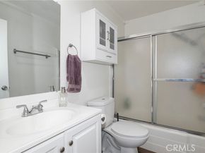 10757 Hortense Street 102, North Hollywood (los Angeles) CA 91602