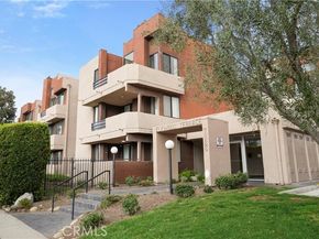7826 Topanga Canyon Boulevard 301, Canoga Park (los Angeles) CA 91304