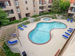 7826 Topanga Canyon Boulevard 301, Canoga Park (los Angeles) CA 91304