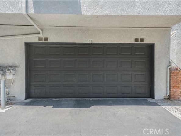 18100 Burbank Boulevard 11, Tarzana (los Angeles) CA 91356