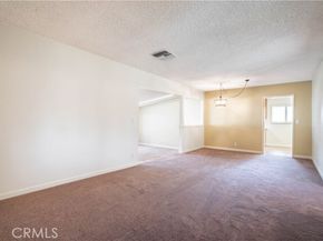 11018 Woodley, Granada Hills (los Angeles) CA 91344