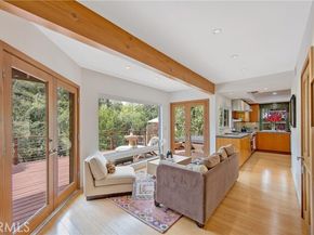4109 Empis Street, Woodland Hills (los Angeles) CA 91364