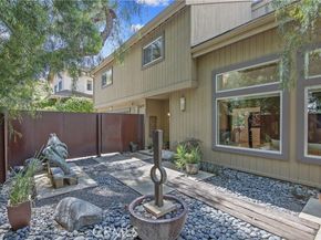 4109 Empis Street, Woodland Hills (los Angeles) CA 91364