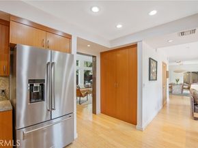 4109 Empis Street, Woodland Hills (los Angeles) CA 91364