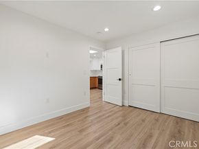 21206 Merridy Street, Chatsworth (los Angeles) CA 91311