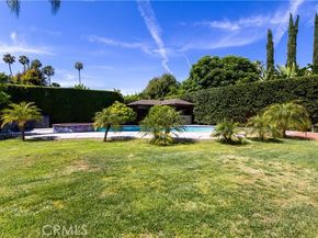 5329 Mecca Avenue, Tarzana (los Angeles) CA 91356