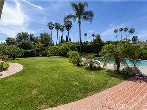 5329 Mecca Avenue, Tarzana (los Angeles) CA 91356