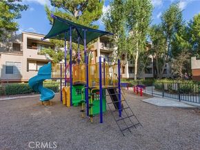 5535 Canoga Avenue 207, Woodland Hills (los Angeles) CA 91367