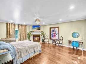 22935 Sylvan Street, Woodland Hills (los Angeles) CA 91367