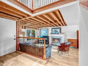 22935 Sylvan Street, Woodland Hills (los Angeles) CA 91367