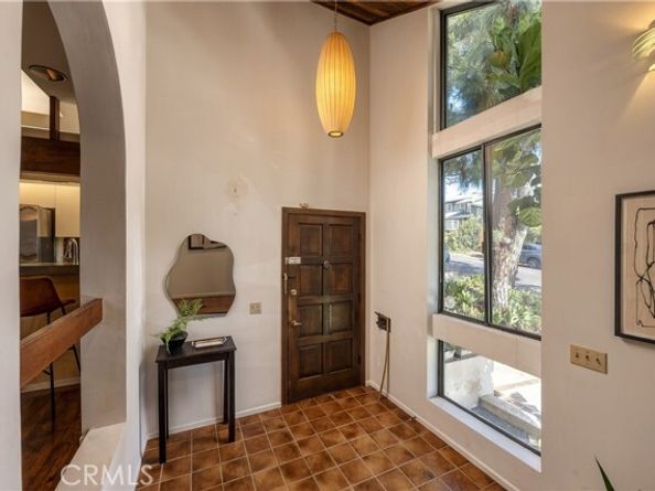 3585 Military, Los Angeles CA 90034