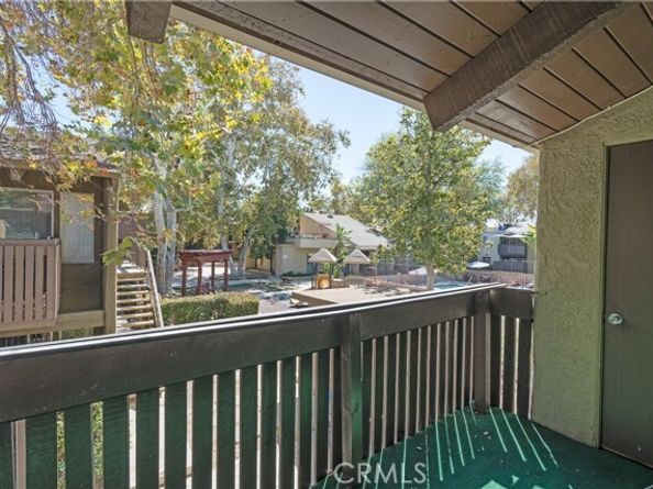 18350 Hatteras 206, Tarzana (los Angeles) CA 91356