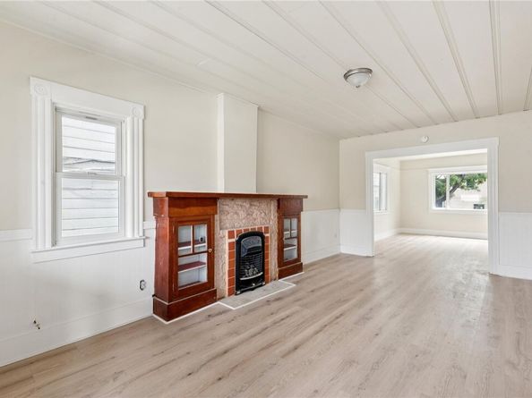 729 40th Street, Oakland CA 94609