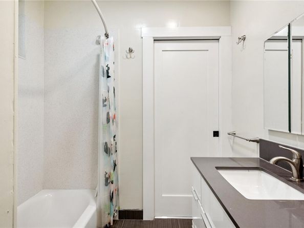 729 40th Street, Oakland CA 94609