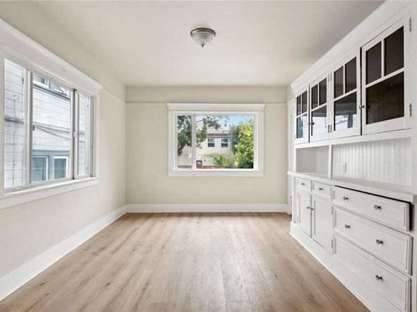 729 40th Street, Oakland CA 94609