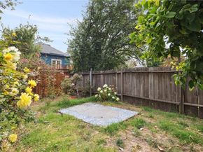 729 40th Street, Oakland CA 94609