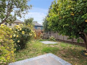 729 40th Street, Oakland CA 94609