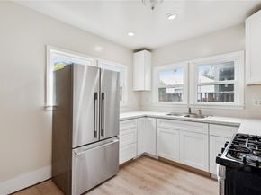 729 40th Street, Oakland CA 94609