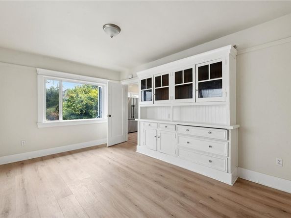 729 40th Street, Oakland CA 94609