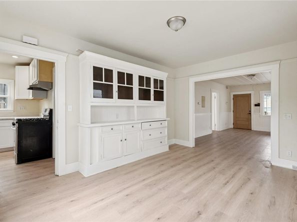 729 40th Street, Oakland CA 94609