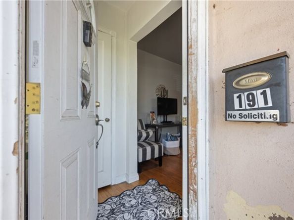 191 S San Gabriel, Pasadena CA 91107