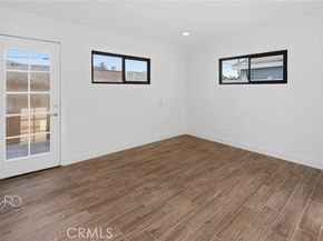 217 S Aviation, Manhattan Beach CA 90266