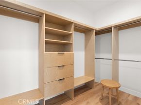 11408 W Calvert Street, North Hollywood (los Angeles) CA 91606