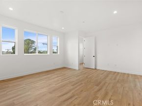 11408 W Calvert Street, North Hollywood (los Angeles) CA 91606