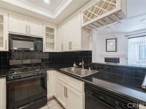7100 La Tijera Boulevard D101, Westchester (los Angeles) CA 90045