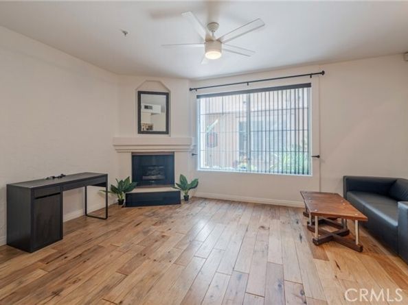 7100 La Tijera Boulevard D101, Westchester (los Angeles) CA 90045