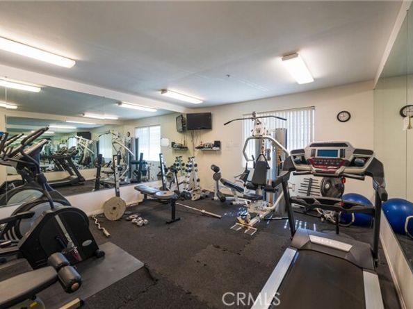 7100 La Tijera Boulevard D101, Westchester (los Angeles) CA 90045