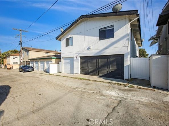 1054 W 23rd Street, San Pedro (los Angeles) CA 90731