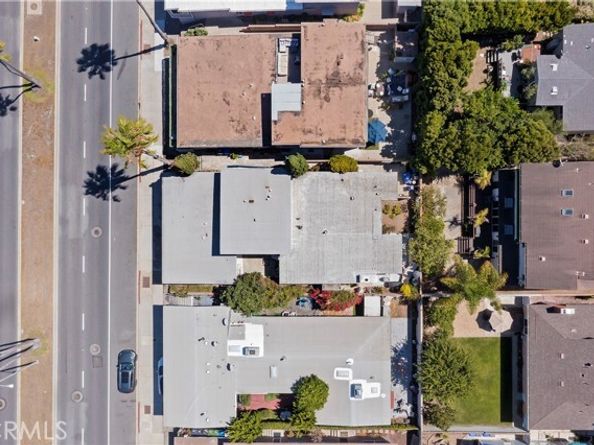 1436 Manhattan Beach Boulevard, Manhattan Beach CA 90266